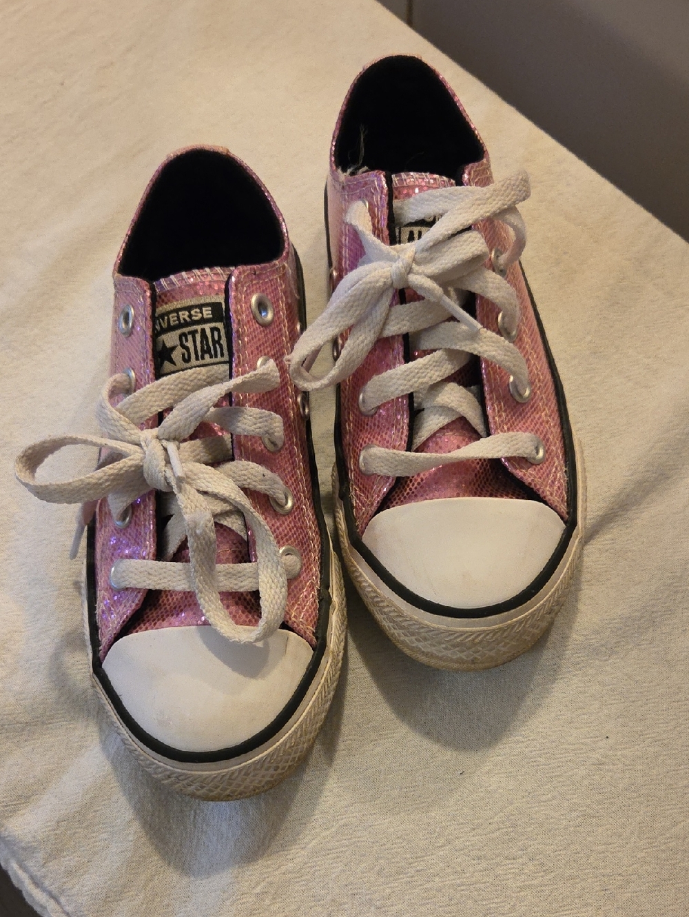 Converse Kids' Pink Glitter Low-Top Sneakers Size 12